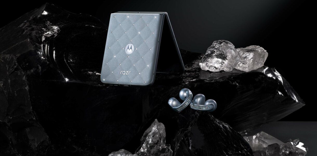 MOTOROLA ET SWAROVSKI