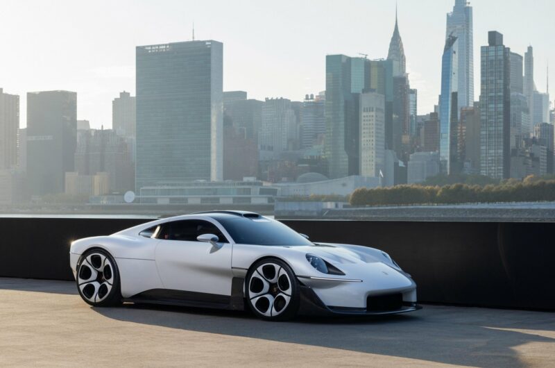 PORSCHE MISSION S